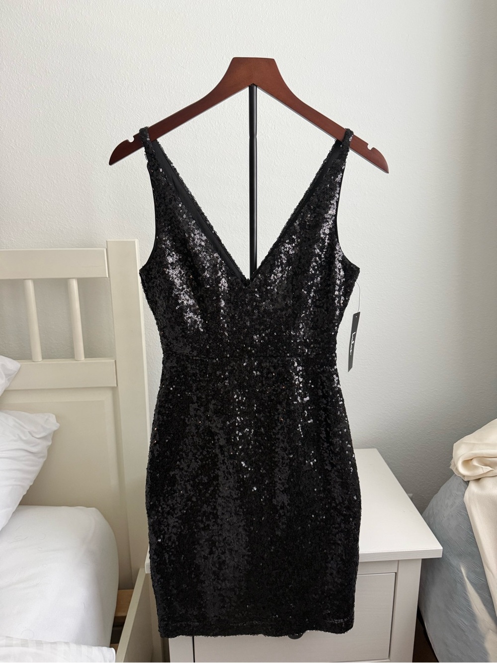 Lulu's Black Sequin V-Neck Mini Dress